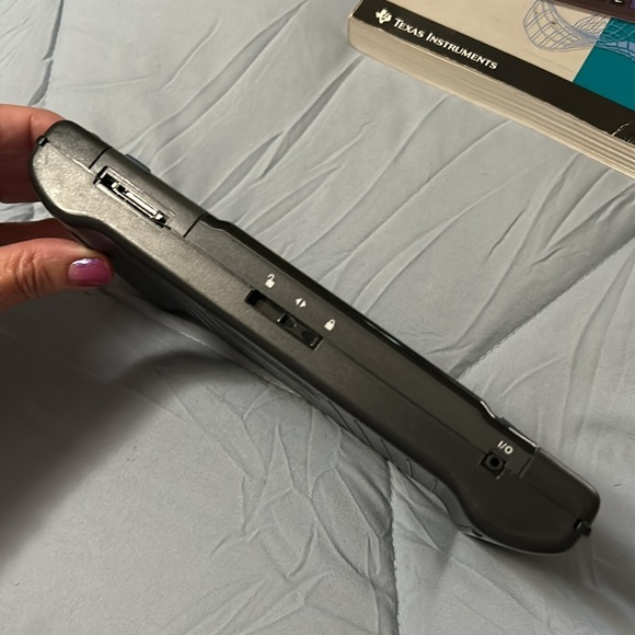 TI 92 Graphing Calculator. Pre owned in working condition - Picture 8 of 14